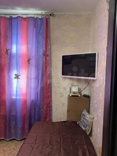 Комната 12 м² в 4-к., 10/11 эт.