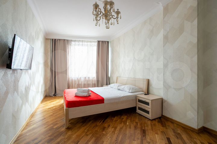 2-к. квартира, 64 м², 8/25 эт.