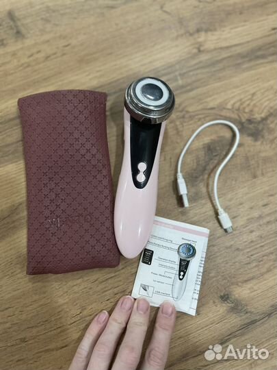 Массажер для лица