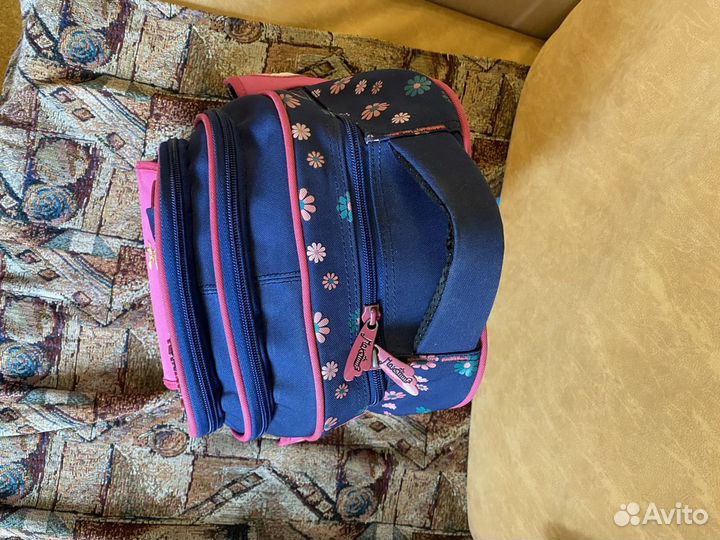 Рюкзак школьный
