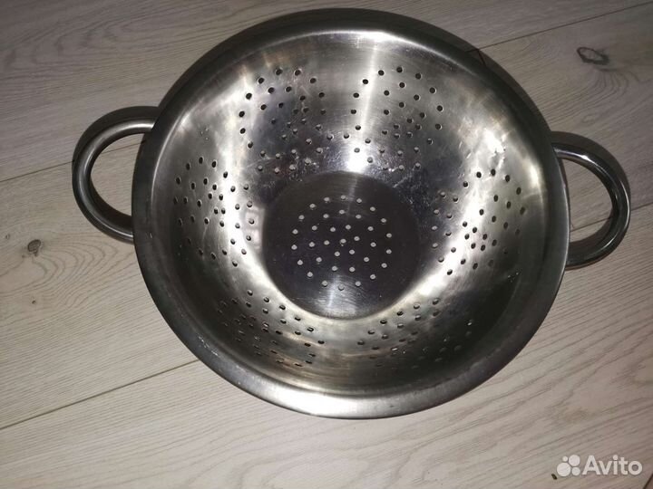 Дуршлаг из нержавеющей стали