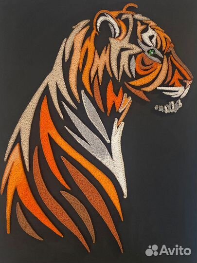 Эксклюзивная картина нитками ручной работы Тигр