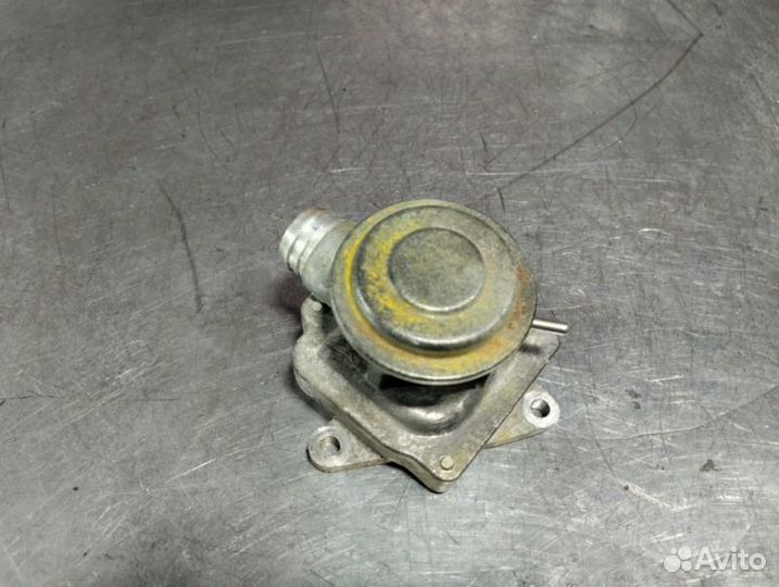 Клапан вентиляции картерных газов Mercedes E-Class