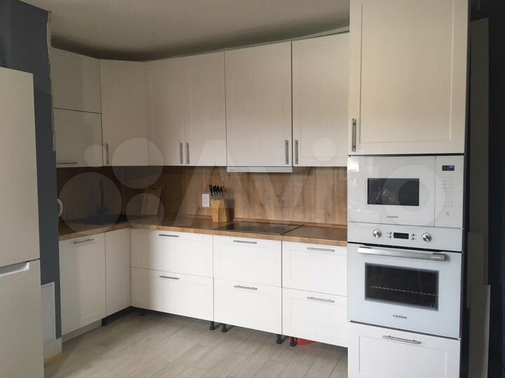 4-к. квартира, 79 м², 4/5 эт.