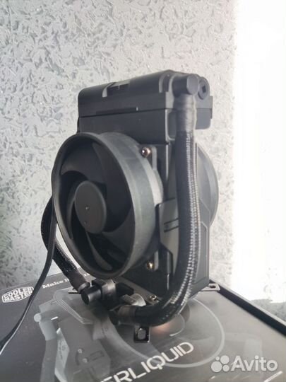 Сжо Cooler Master MasterLiquid Maker 92