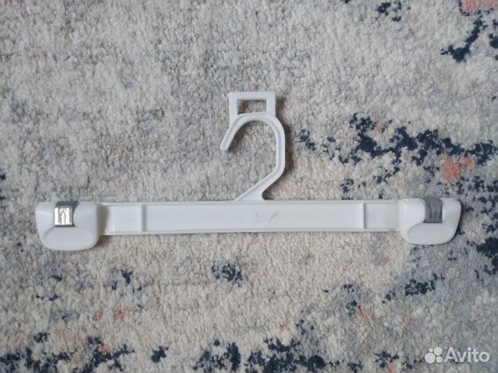 Вешалки плечики 5шт