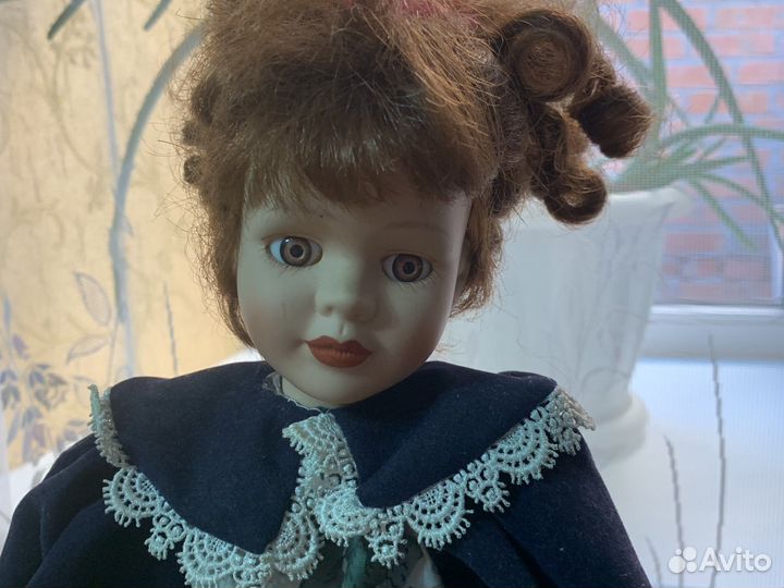 Кукла коллекционная