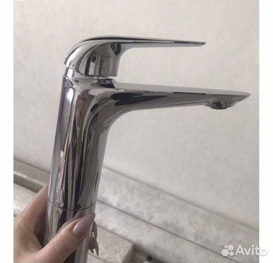 Смеситель для накладной раковины