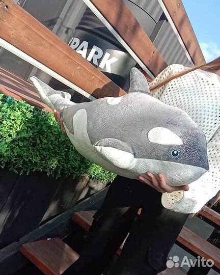 Плюшевый медведь, гелиевые шары, розы мыльные