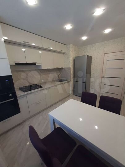 3-к. квартира, 70 м², 6/9 эт.