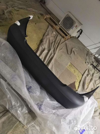 Бампер задний toyota camry 01-06