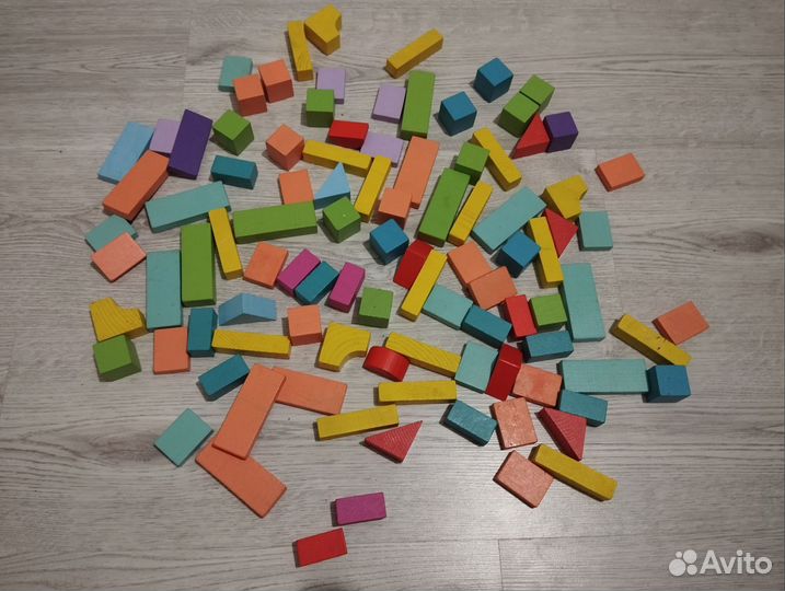 Кубики и конструктор деревянный
