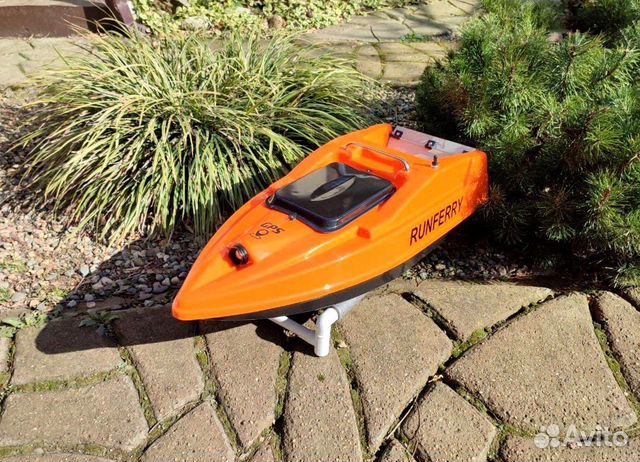 Прикормочный карповый кораблик Ранферри Solo V2