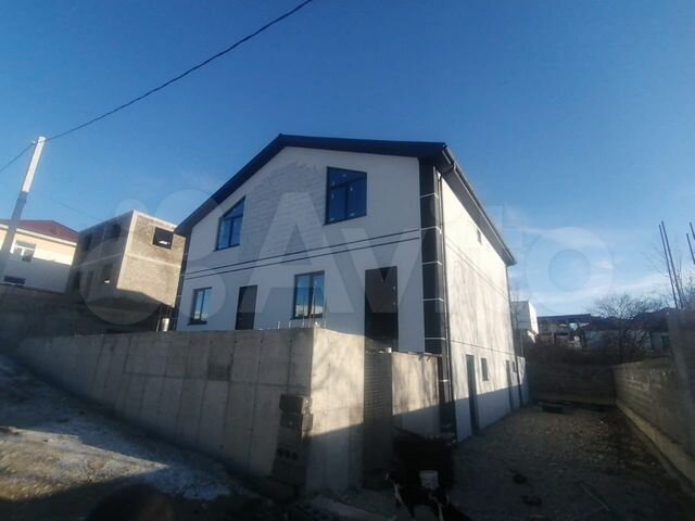 Таунхаус 350 м² на участке 4,5 сот.