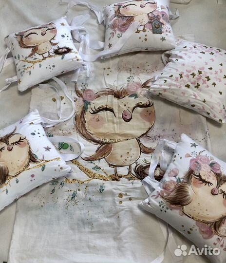 Бортики в кроватку для девочки сатин