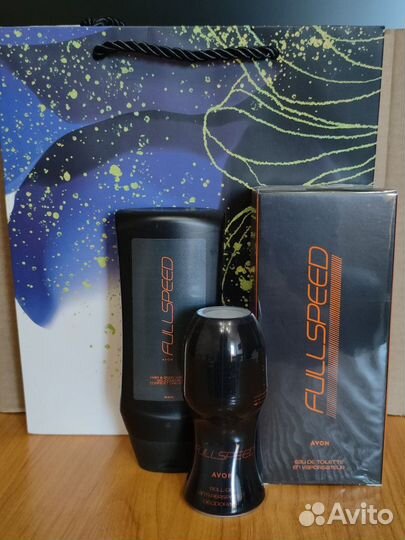 Подарочный набор avon 