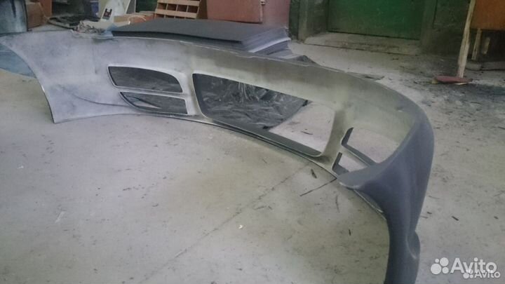 Бампер Каризма передний Mitsubishi Carisma тюнинг