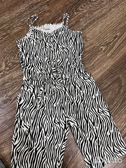 Вещи на девочку 122-128