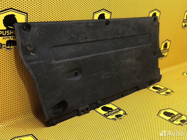 Защита днища кузова передняя правая Hyundai I30 PD