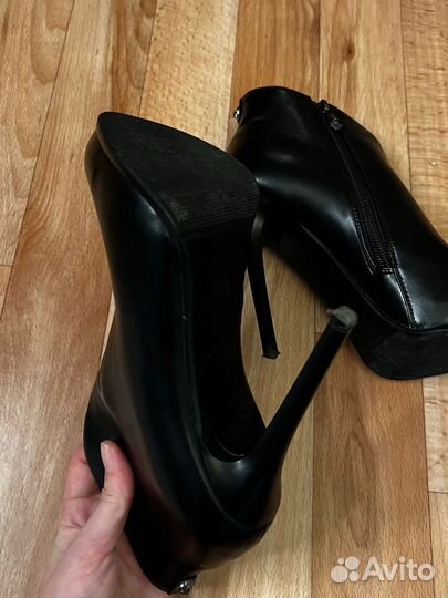 Ботильоны черные на шеильке 36 размер