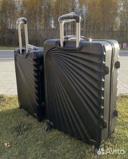 Чемодан на колесах