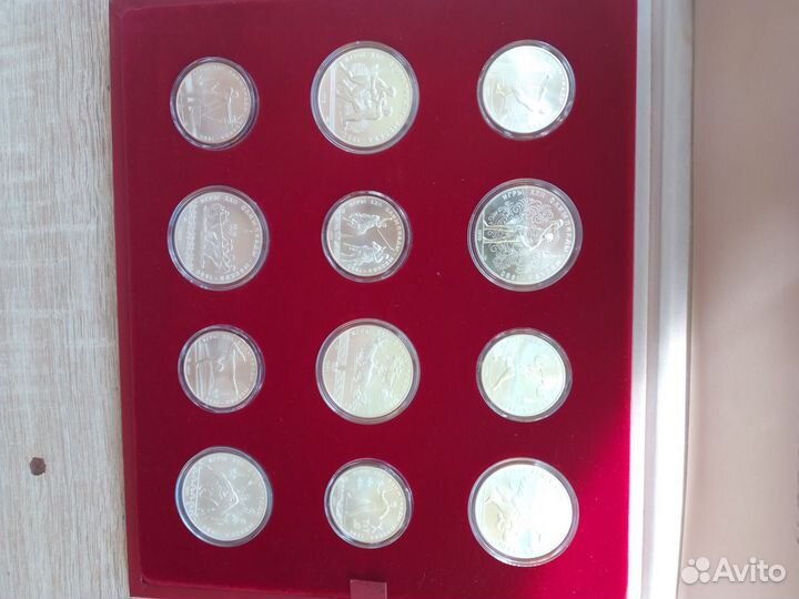 Серебряные монеты Олимпиада 80 набор