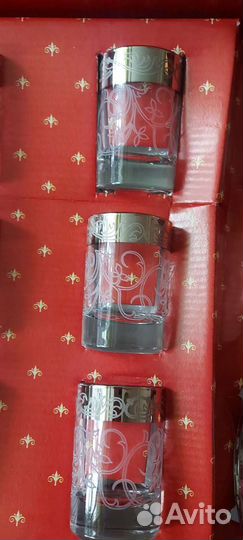 Новый набор рюмок, бокалов праздничный