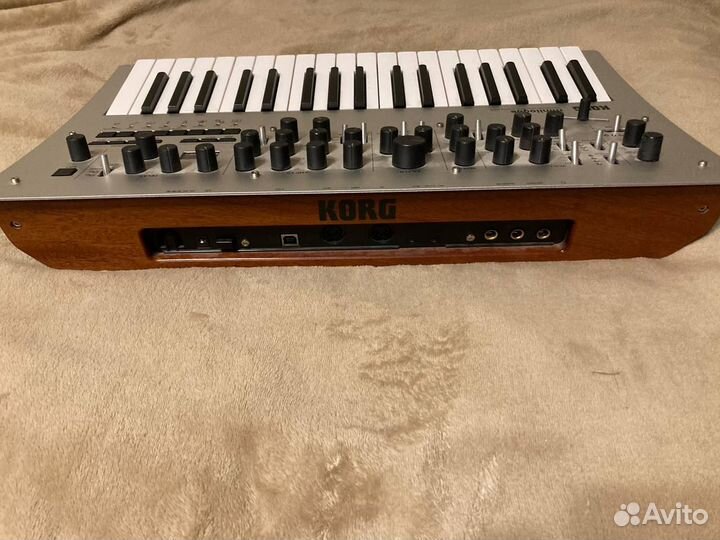 Korg minilogue