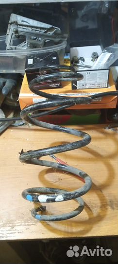 Пружина задняя Рено флюенс