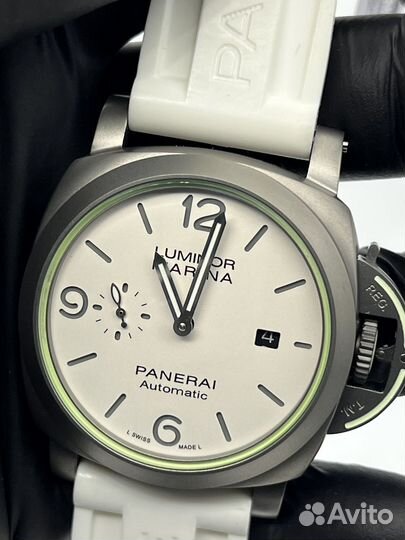 Часы Panerai Luminor Marina 42mm