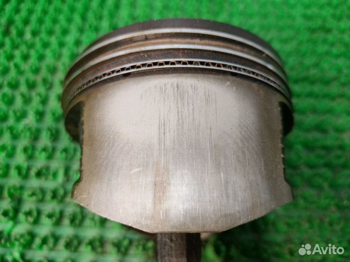 Поршень с шатуном Nissan Primera P11 SR20DE 1998