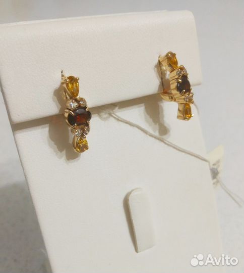 Золотые серьги с гранатом и цитрином