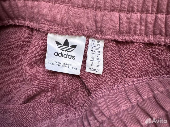 Спортивный костюм adidas