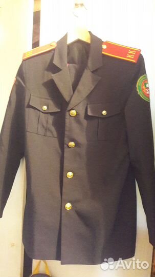 Продаю китель