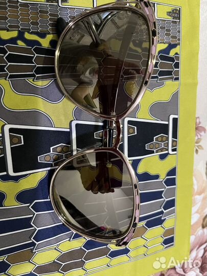 Солнцезащитные очки bvlgari