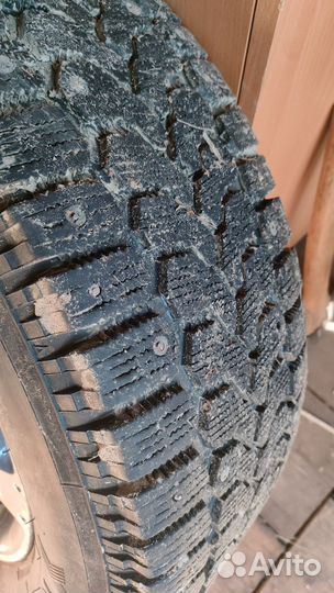 Yokohama Ice Guard Stud IG55 225/65 R17
