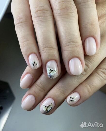 Мастер маникюра и педикюра