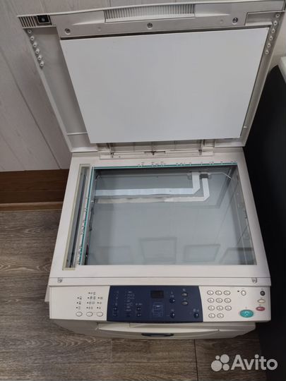 Продам Xerox 5016