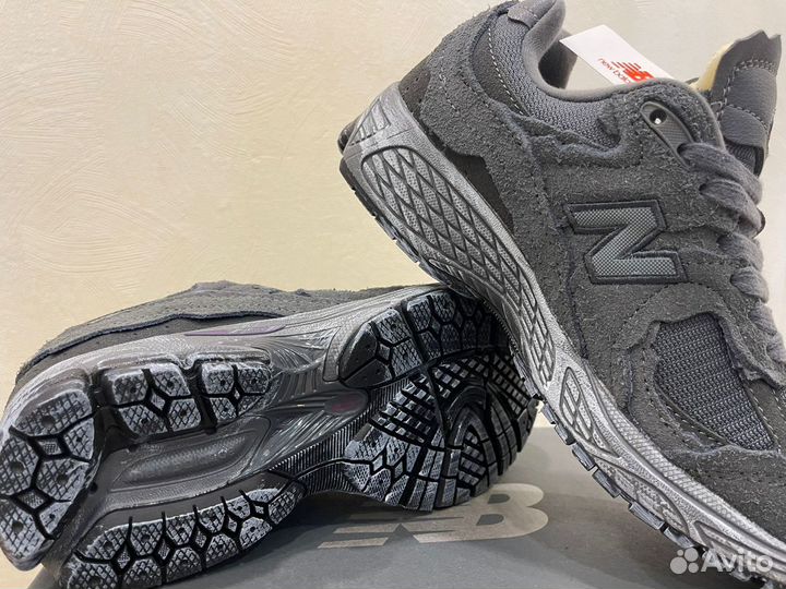 Кроссовик New Balance 2002RDB Protection Pack Phan