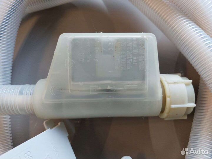 Заливной шланг с аквастопом, клапан залива Bosch