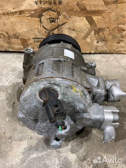 Компрессор кондиционера Volkswagen Golf 6 1.2 CBZ