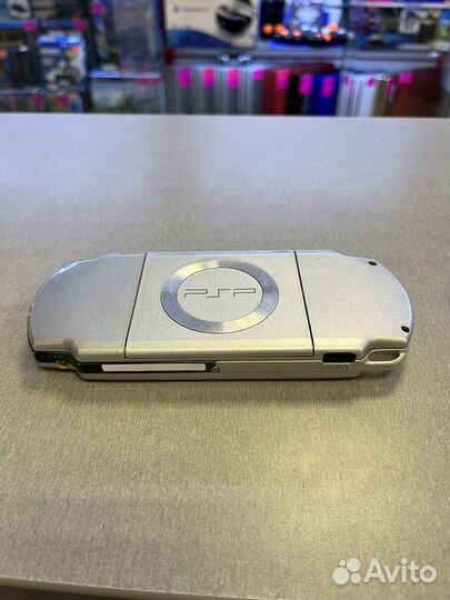 Sony PSP 3008 32гб 40 игр прошита