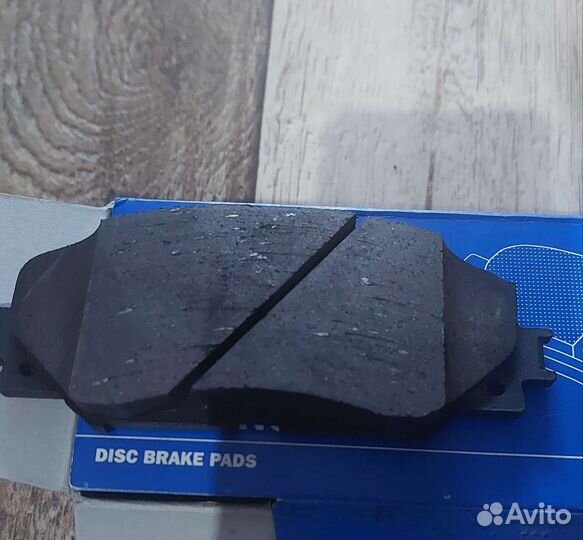 Комплект керамических колодок toyota corolla e150