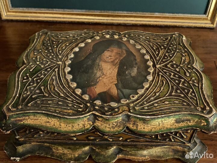 Шкатулка антикварная большая. Италия