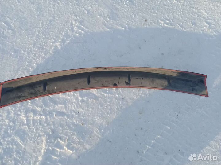 Накладка на бампер