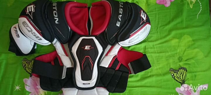 Хоккейный нагрудник