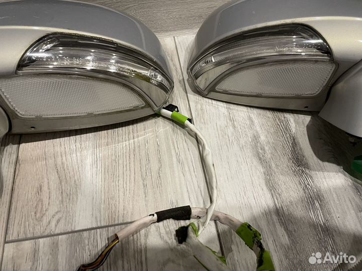 Зеркало правое Toyota crown grs200