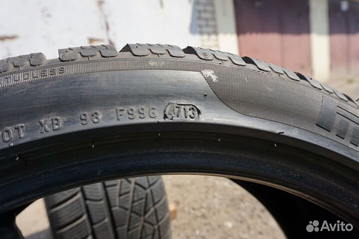 Pirelli Winter Sottozero 240 Serie II 245/40 R19 98V