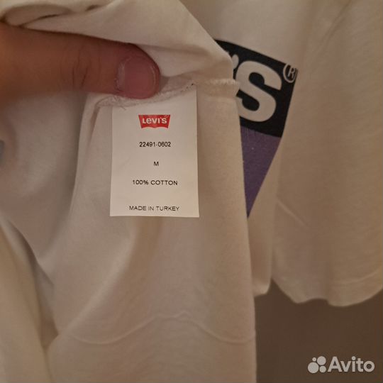 Футболка levis