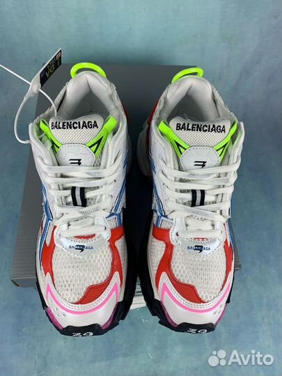 Кроссовки Balenciaga Runner Red/Blue Sneakers